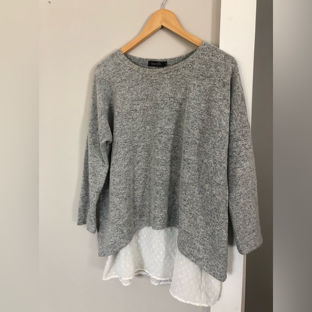 Amaryllis sweater and cami set. Like new condition!